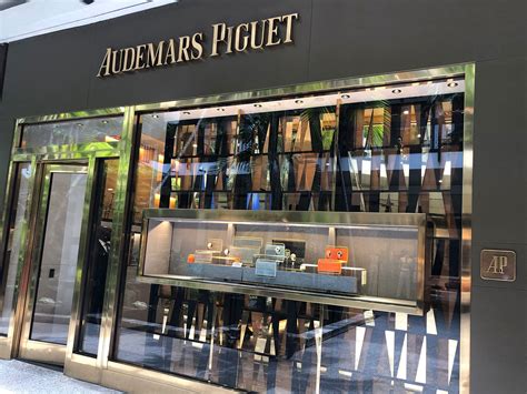 how to buy audemars piguet retail - audemars piguet shops near me.